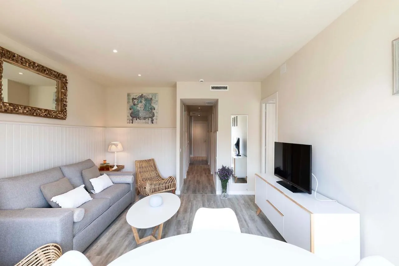 Chic Gran Via Apartment Barcelona